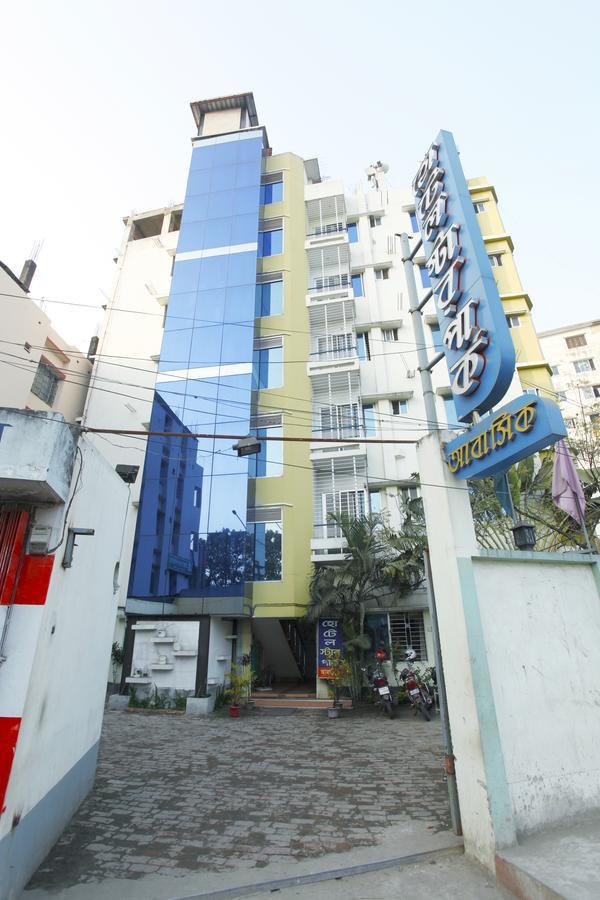 Hotel Star Park Dakhin Kattali エクステリア 写真