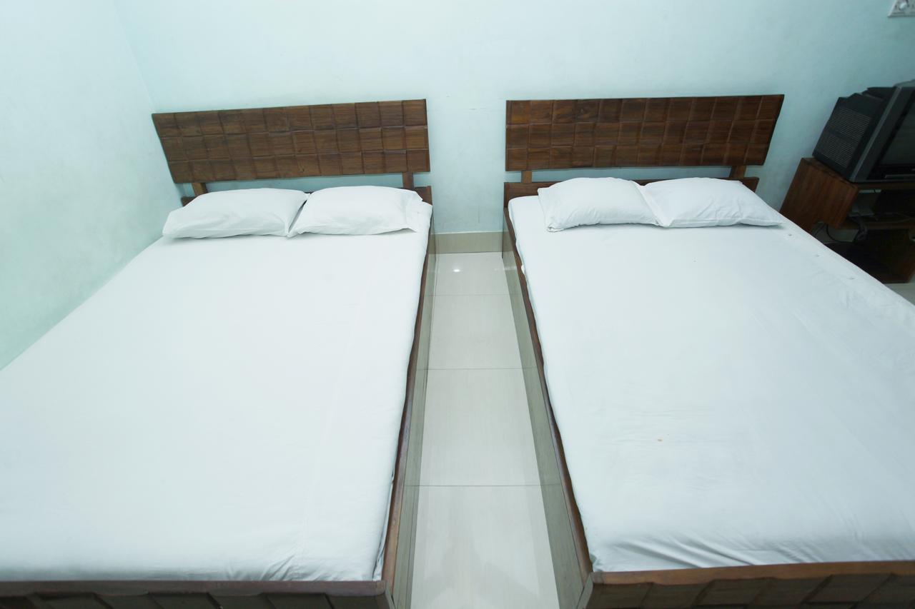 Hotel Star Park Dakhin Kattali 部屋 写真
