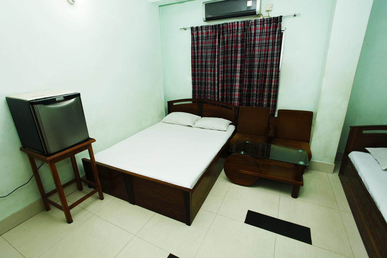 Hotel Star Park Dakhin Kattali 部屋 写真