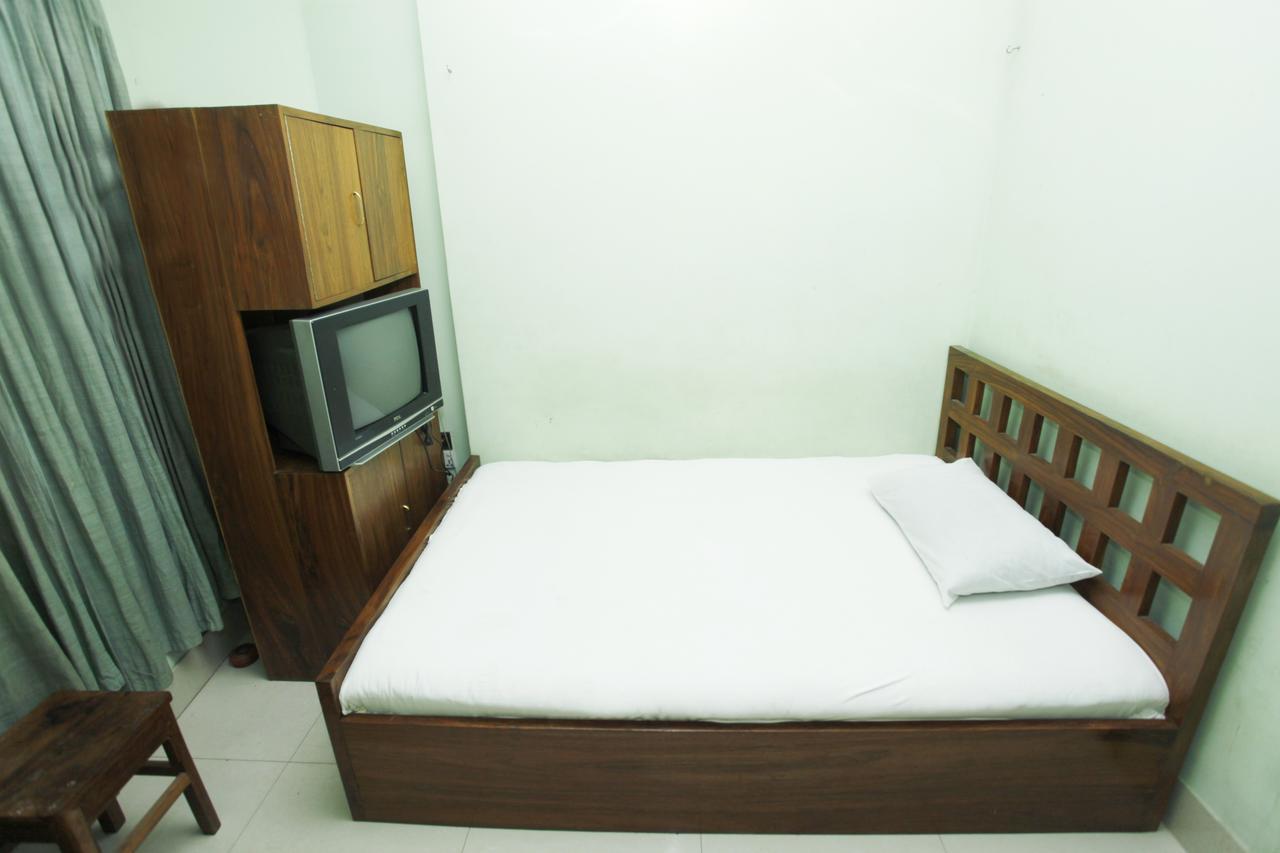 Hotel Star Park Dakhin Kattali 部屋 写真